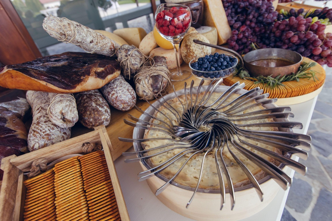 Fotografie 12 din galeria La Filuta Events, sala de evenimente in Malini Suceava