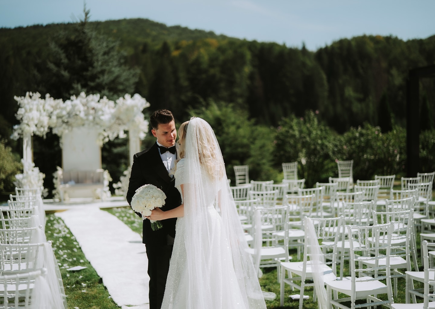 Fotografie La Filuta Events, sala de evenimente in Malini Suceava